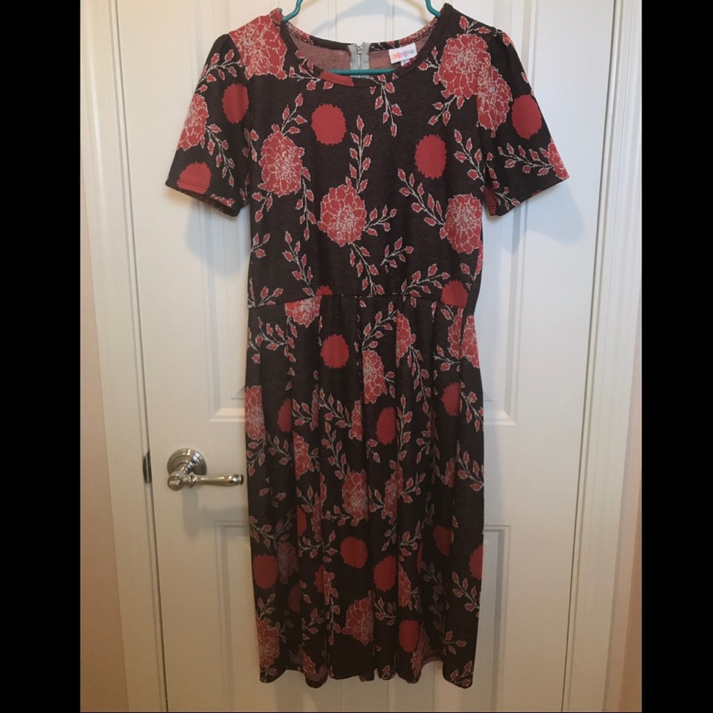 LuLaRoe Amelia Dress Large